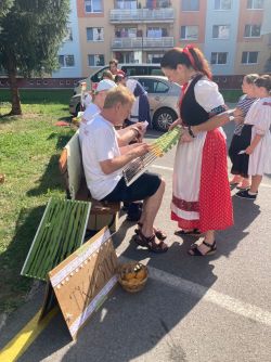 Staré ľudové remeslá v css bystričan - Img-20230914-wa0020