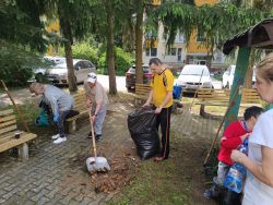 WhatsApp Image 2024-04-29 at 14.35.11 (4)